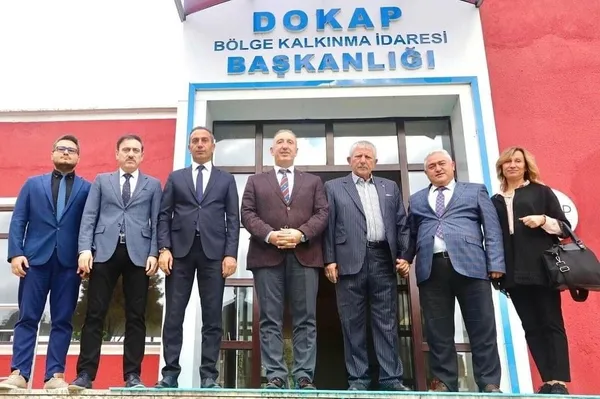 dokaptan-belediyenin-projesine-finansal-destek-1666774411060.jpg