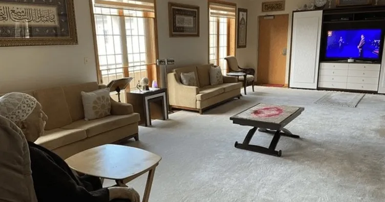 Almanya’da FETÖ skandalı: Elebaşı Gülen’in mesajları okundu, ödüller verildi!