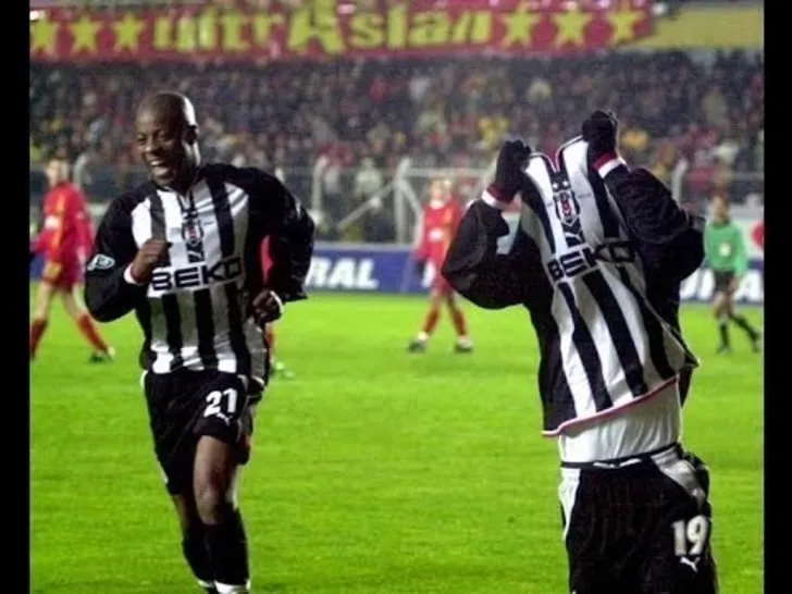 Son dakika: Son 30 yılın unutulmaz Beşiktaş-Galatasaray derbileri! 'Sergen attı, şampiyonluk geldi' ve derbi yarıda kaldı!