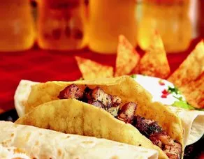 Tavuklu Taco