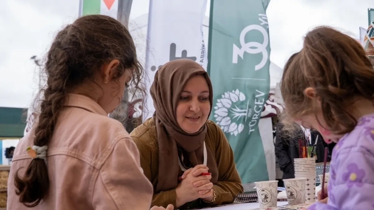 TÜRGEV, 8. Etnospor Kültür Festivali’ndeki standında ziyaretçilerini ağırladı TÜRGEV, 8. Etnospor Kültür Festivali’ndeki standında ziyaretçilerini ağırladı