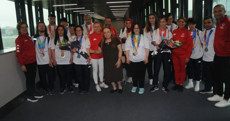 Özel sporcular 21 madalya ile Türkiye’ye döndü