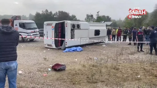 Bartın'da MHP toplantısına giden yolcu otobüsü yoldan çıkarak devrildi: Ölü ve yaralılar var | Video