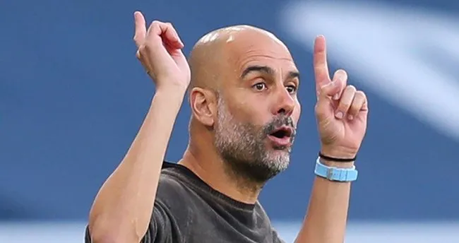 Manchester City Pep Guardiola'nın sözleşmesini 2 yıl uzattı!