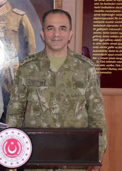 28-subat-zihniyeti-yeniden-hortladi-albay-basortusunu-yasakladi-1663569481775.jpg