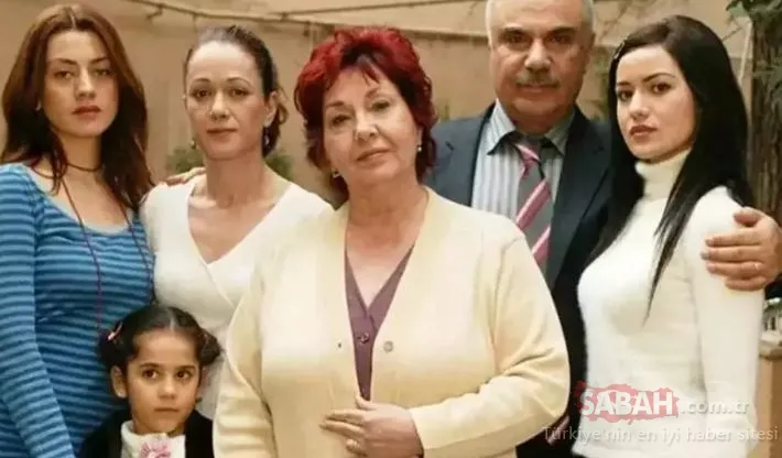 Yaprak Dökümü’nün yıldızı Bennu Yıldırımlar ve eşi Bülent Emin Yarar’ın kızları büyüdü! Anne ve babasının yolundan gidiyor!