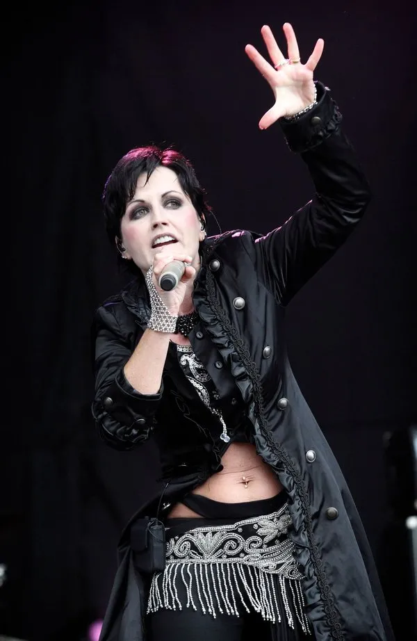 Cranberries'in solisti Dolores O'Riordan yaşamını yitirdi