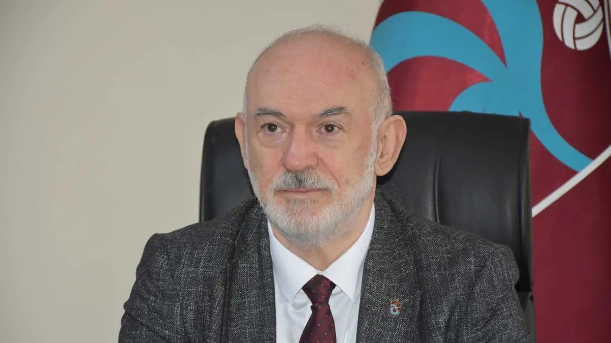 Trabzonspor Divan Başkanlık Kurulu Başkanı Mahmut Ören'den kenetlenme çağrısı