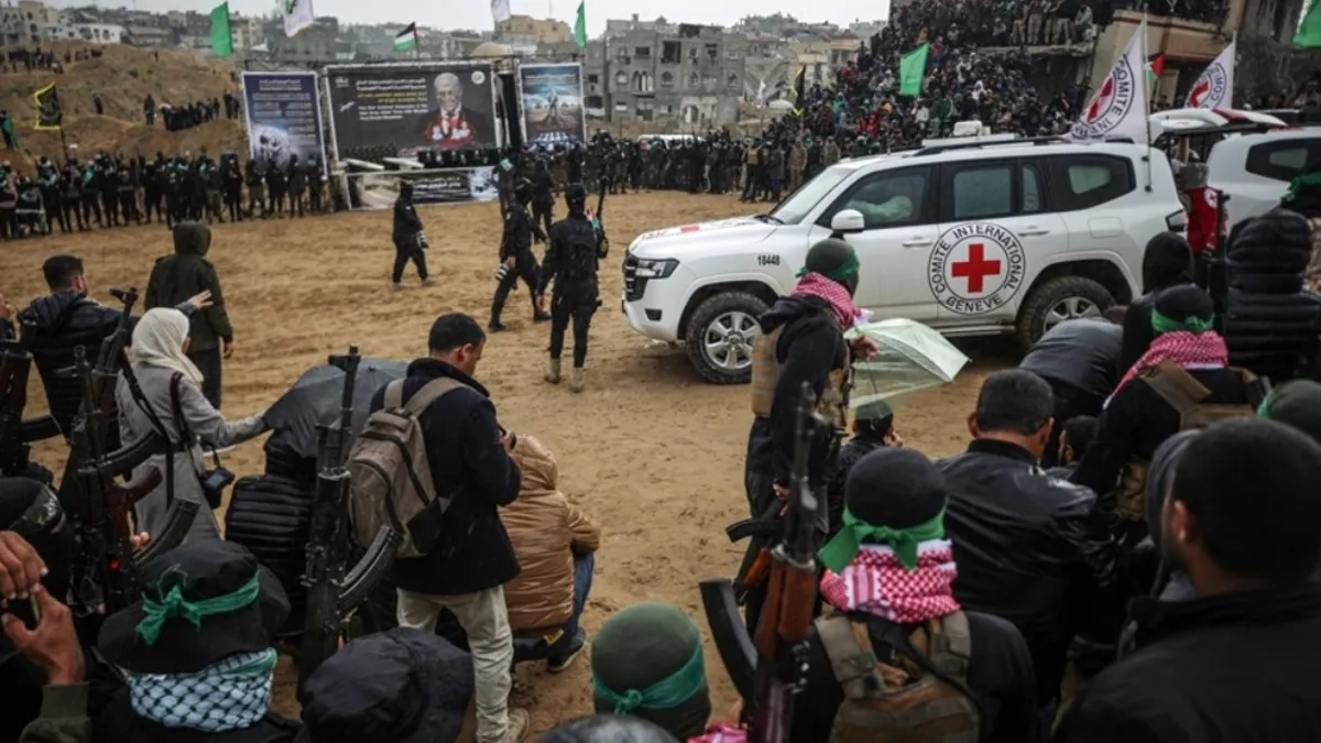 Son dakika: Hamas esirleri serbest bırakıyor Son dakika: Hamas esirleri serbest bırakıyor