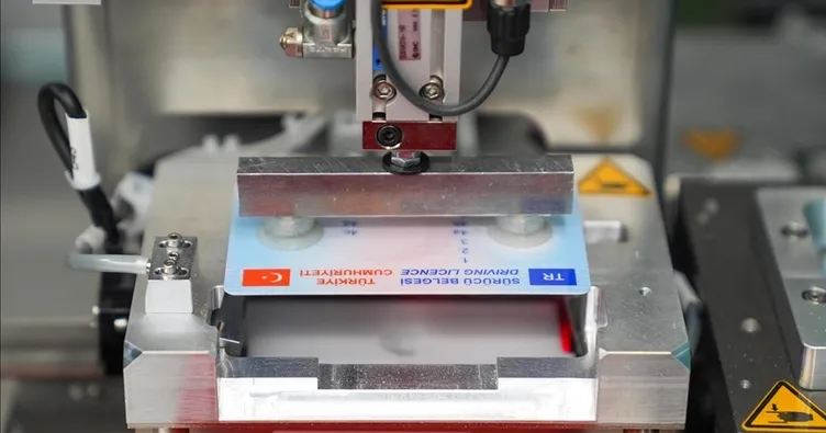 Eski tip ehliyetler için süre daralıyor