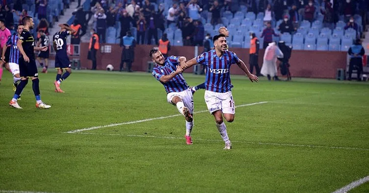 Trabzonspor’u sırtlayan Bakasetas gol kralığında zirveye çıktı