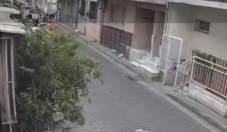 İzmir’de sapık motokurye üç saat arayla iki kızı elle taciz etti: O anlar kamerada!