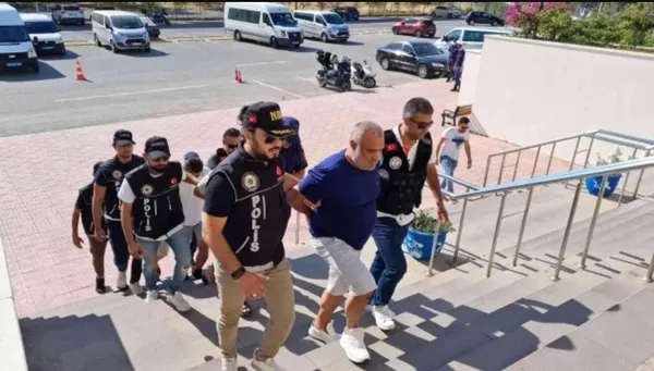 bodrumdaki-uyusturucu-operasyonunda-4-tutuklama-1659267835229.jpg