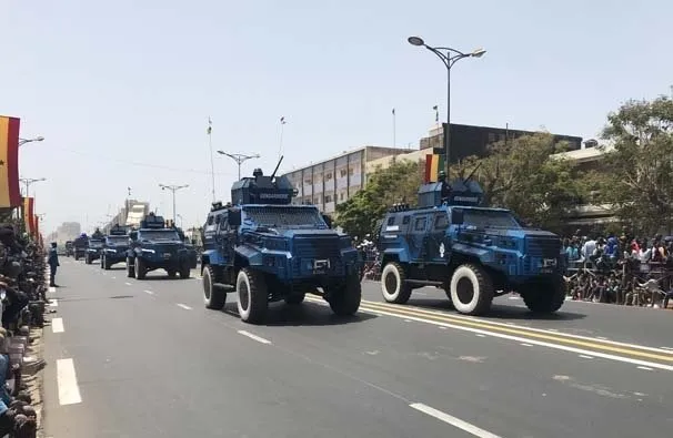 Türk zırhlıları Ejder Yalçın ve Ejder Toma Senegal’de gösterildi