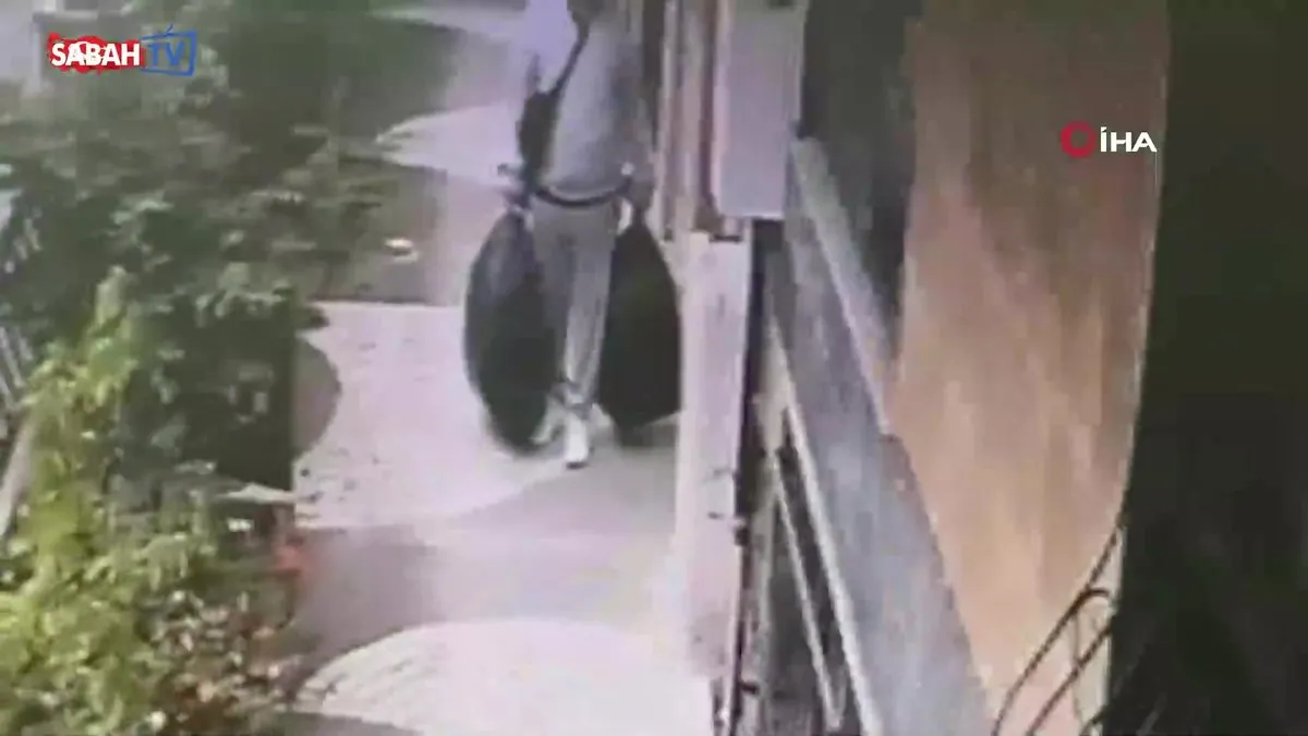 Kardeşinin mezuniyet törenine giderken altınlarını komşusu çaldı | Video