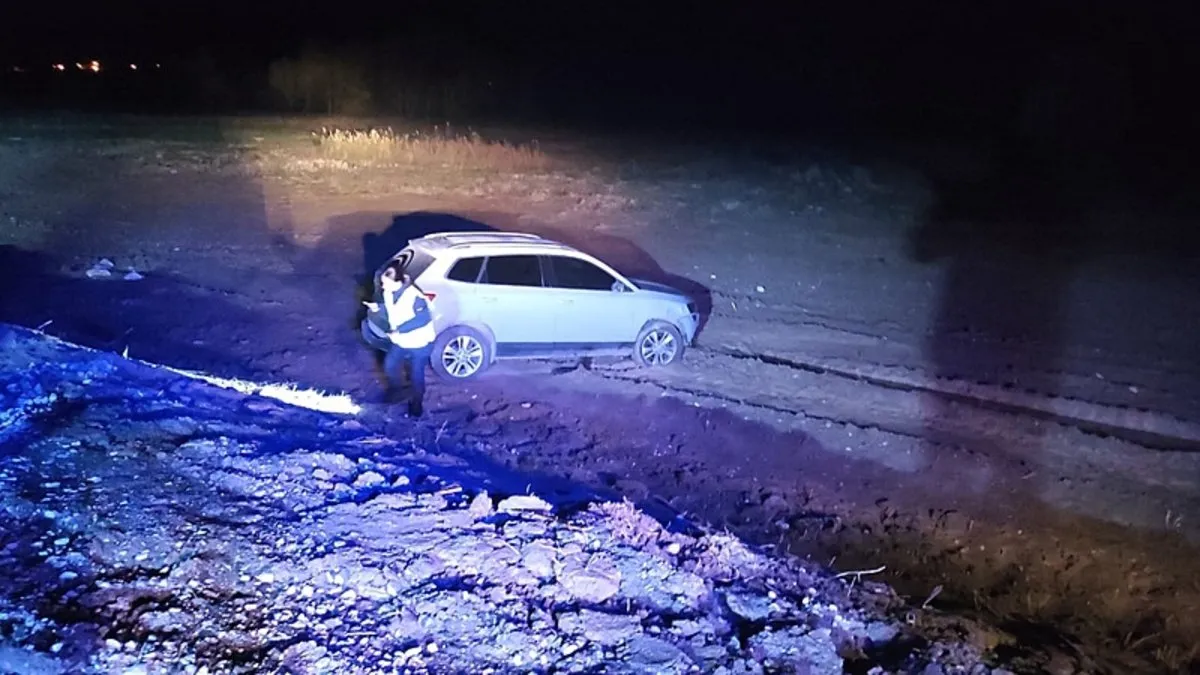 Serinova Belde Belediye Başkanı Salih Çakmak trafik kazasında yaralandı! Serinova Belde Belediye Başkanı Salih Çakmak trafik kazasında yaralandı!