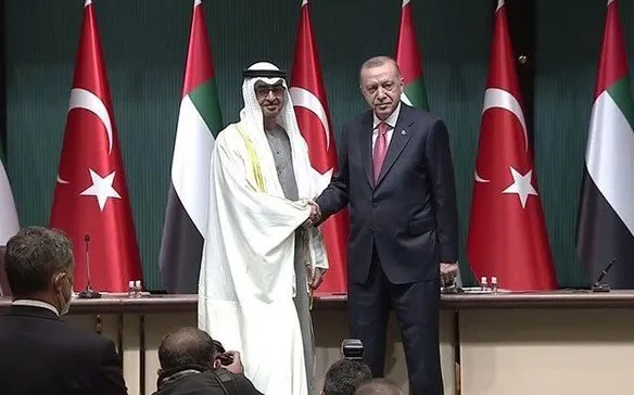 baede-baskan-erdogan-icin-hazirlik-yapildi-dunyanin-en-yuksek-binasi-burj-khalifaya-turk-bayragi-yansitildi-1644781856472.jpg BAE'de Başkan Erdoğan için hazırlık yapıldı! Dünyanın en yüksek binası Burj Khalifa'ya Türk Bayrağı yansıtıldı
