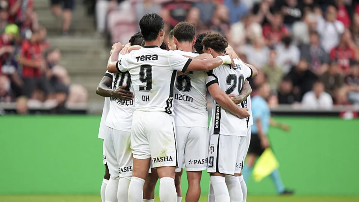 CANLI | UEFA Avrupa Ligi’nde Hradec Kralove – Beşiktaş maçı! Ne zaman, saat kaçta, şifresiz kanalda mı? haber görseli
