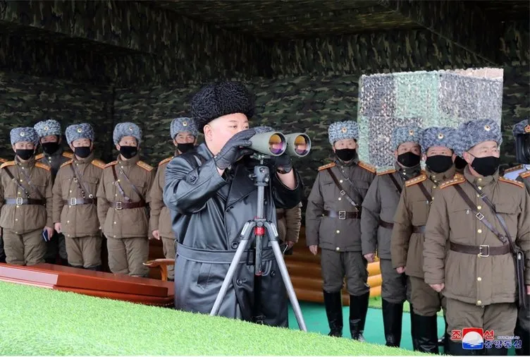 Koronavirüs tehlikesine rağmen Kim Jong-un, füze ateşlemesini böyle takip etti!
