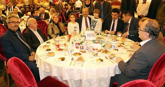 Istanbul Sultangazi Belediyesi Nden Ogretmenlere Ozel Yemek Marmara Haberleri
