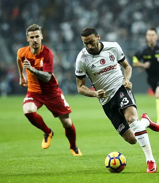 Beşiktaş - Galatasaray maçından kareler