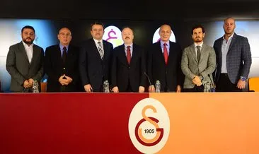 Son dakika: Galatasaray yönetiminde istifa!