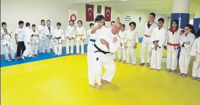 Duayen judocuya son veda
