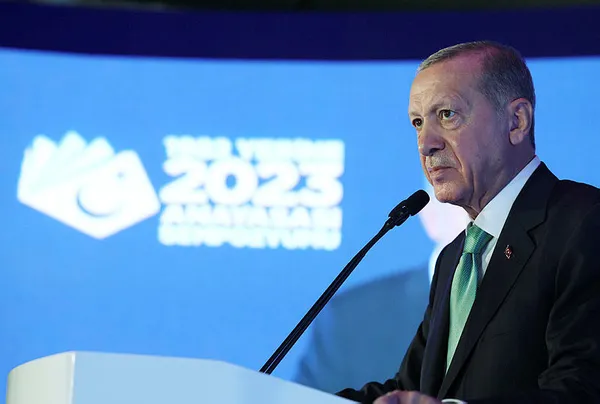 baskan-erdogandan-yeni-anayasa-cagrisi-milletimize-sozumuz-var-1694520232605.jpg Son dakika: Başkan Erdoğan’dan yeni anayasa çağrısı: Milletimize sözümüz var…
