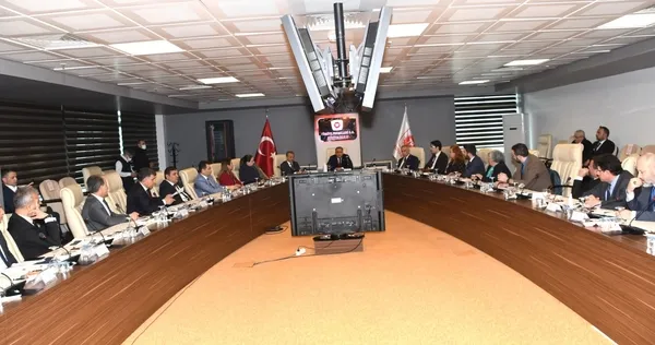adiyamandaki-siginmacilarin-uyum-calistayi-gerceklestirildi-1646684408783.jpeg