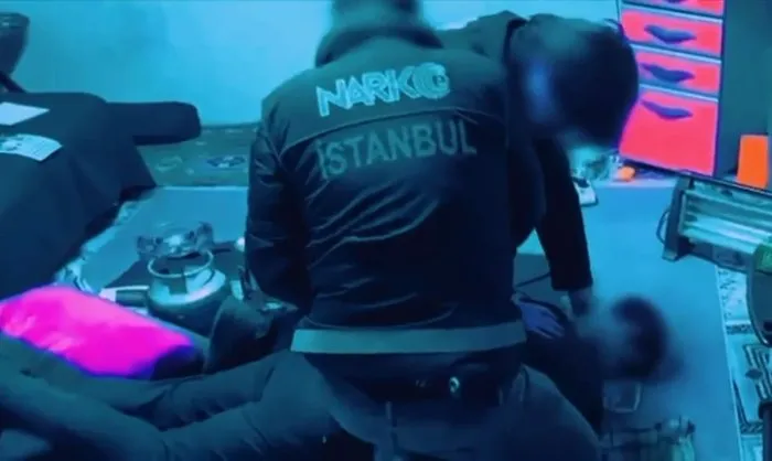 emniyet-ve-jandarmadan-55-ilde-narkocelik-10-operasyonu-250-gozalti-karari-1712036217385.jpg