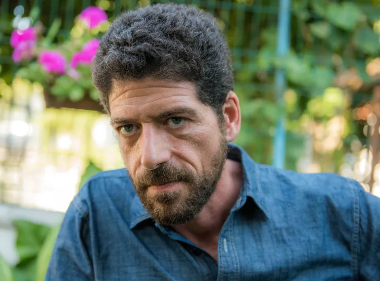 Çarptığı motosiklette 1 yolcu yaralanmıştı! Issız Adam’a mahkemeden para cezası