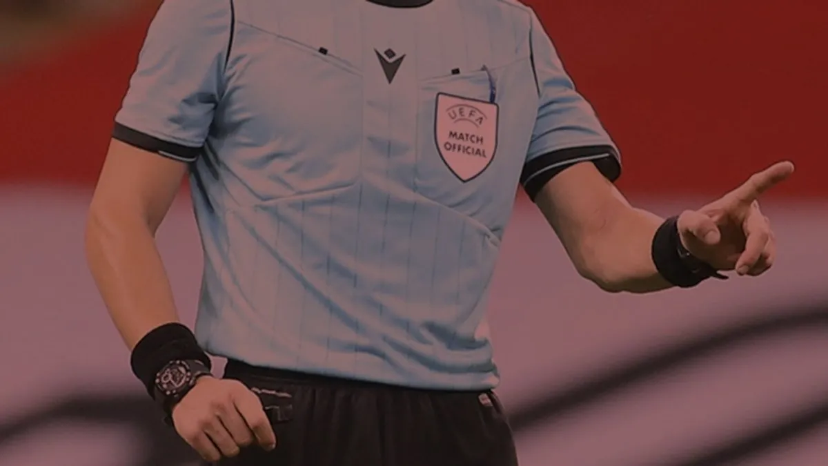 Dünyanın en iyi 10 futbol hakemini duyurdular! İşte zirvenin sahibi… – Galeri Dünyanın en iyi 10 futbol hakemini duyurdular! İşte zirvenin sahibi… – Galeri