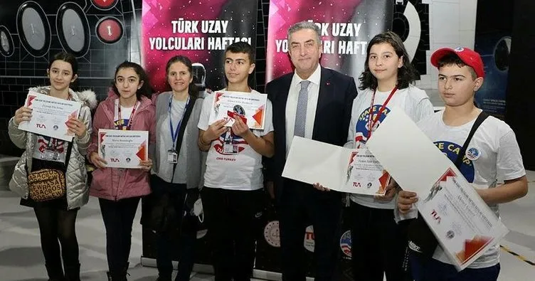 Türk Uzay Yolcuları ilk mezunlarını verdi