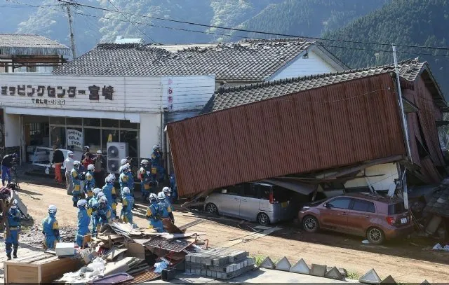 Japonya’da bir gün arayla ikinci deprem şoku: 21 Ölü