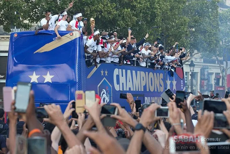 Fransa, Dünya Kupası şampiyonluğunu kutladı