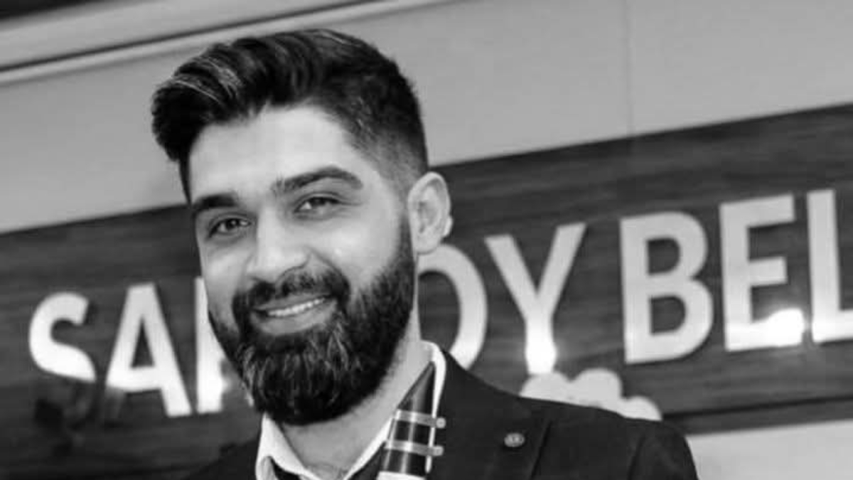 Genç klarnetçi kalbine yenildi