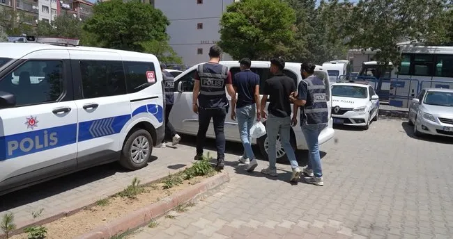 5 ay önceki kavga yeniden alevlendi: Araçlarıyla takibe alıp kurşun yağmuruna tuttular!