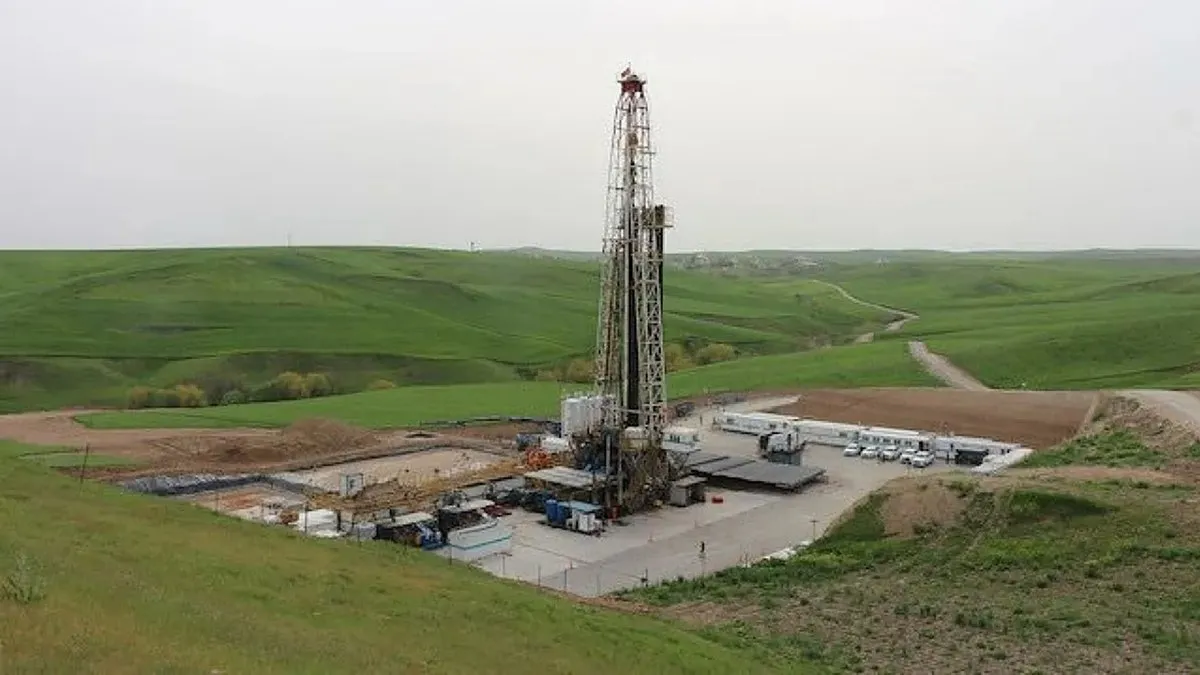 Diyarbakır kaya petrolü merkezi oluyor: Tam 400 milyar dolar değerinde! Ezber bozan adımlar Berat Albayrak’ın hamlesiyle başlamıştı… Diyarbakır kaya petrolü merkezi oluyor: Tam 400 milyar dolar değerinde! Ezber bozan adımlar Berat Albayrak’ın hamlesiyle başlamıştı…