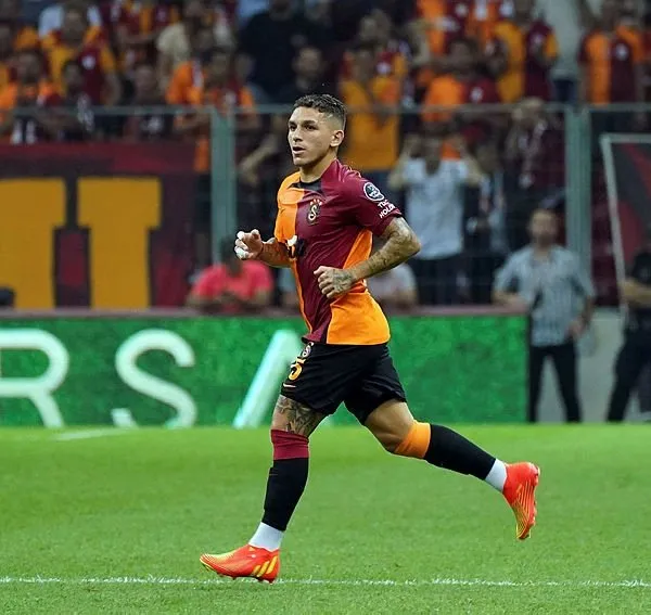 Son dakika Galatasaray transfer haberi: Galatasaray transfere doymuyor! İtalyan yıldız adım adım Cimbom’a...