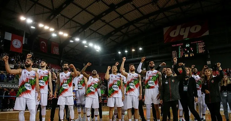 Pınar Karşıyaka FIBA Avrupa Kupası’nda yarı finalde