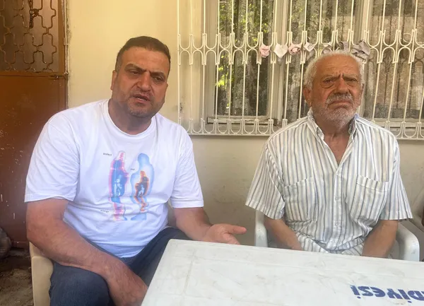 ali-can-ve-sinan-iyiliklerinin-kurbani-oldu-1785424077661.jpeg