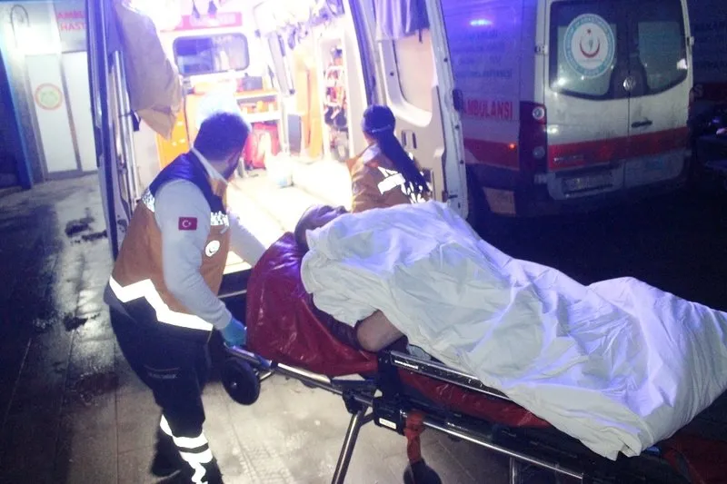 Tuvalet Sirasi Kavgasi 1 I Agir 2 Yarali Sayfa 3 En Son Haber