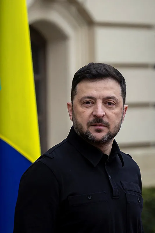 zelenskiy-ukrayna-secimleri-hakkinda-konustu-kontrolumuzde-olmayan-yerlerde-duzenlenmeyecek-1766257136582.jpeg Zelenskiy, Ukrayna seçimleri hakkında konuştu: