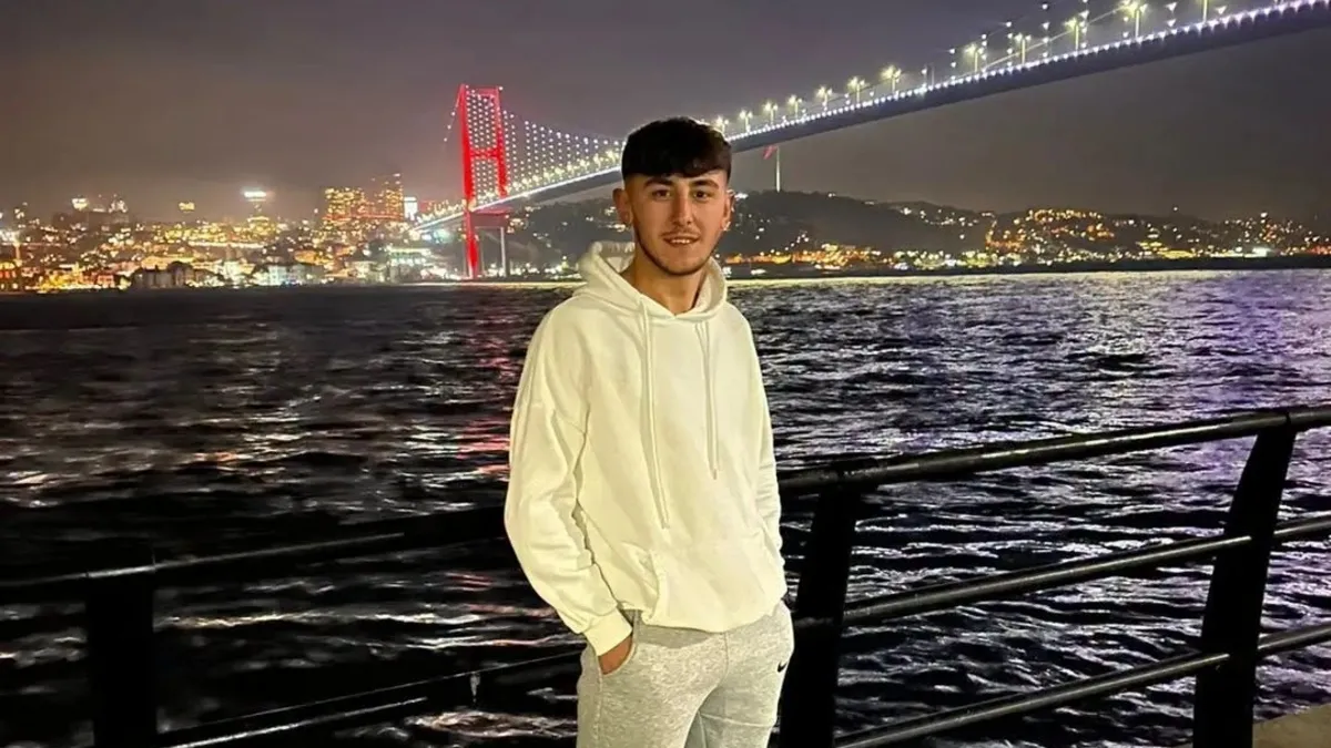 Elektrik akımına kapılan genç hayatını kaybetti Elektrik akımına kapılan genç hayatını kaybetti