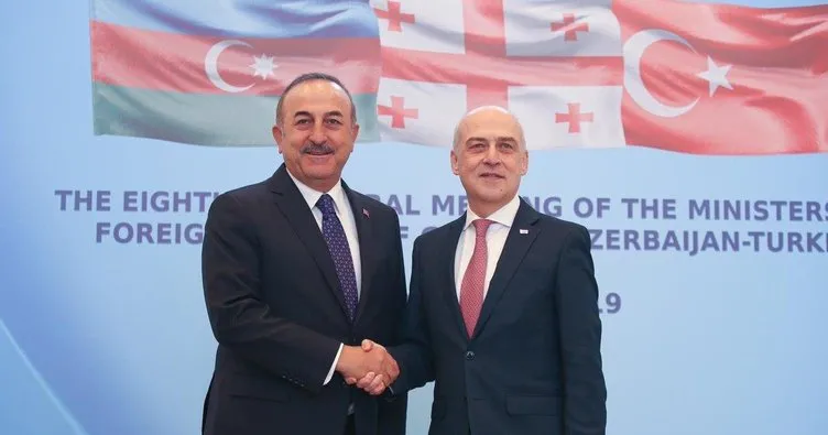 Dışişleri Bakanı Çavuşoğlu, Gürcü mevkidaşı Zalkaliani ile telefonda görüştü