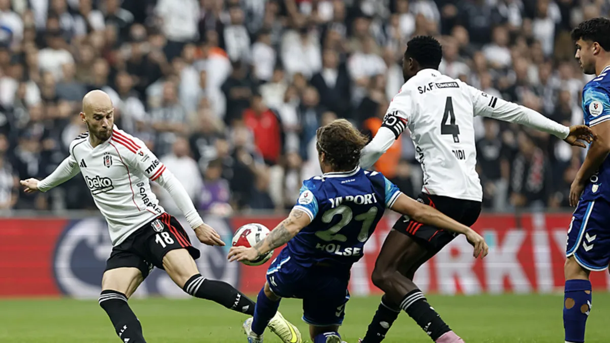 Murat Kılıç: “Hem camiamızdan hem de taraftarlarımızdan özür diliyoruz Murat Kılıç: “Hem camiamızdan hem de taraftarlarımızdan özür diliyoruz