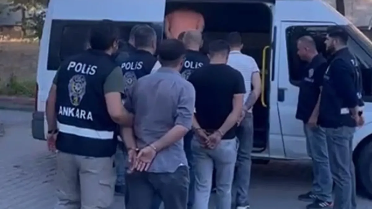 Ankara'da Sokak Ortasında Sopralı Saldırıya Gözaltılar: 7 Şüpheli Yakalandı!