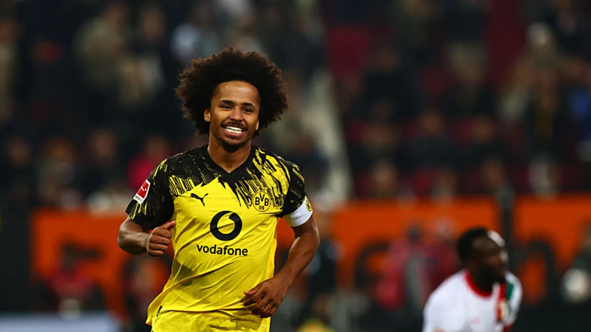 Borussia Dortmund’un yıldızı Adeyemi, silah taşıdığı için ceza aldı Borussia Dortmund’un yıldızı Adeyemi, silah taşıdığı için ceza aldı