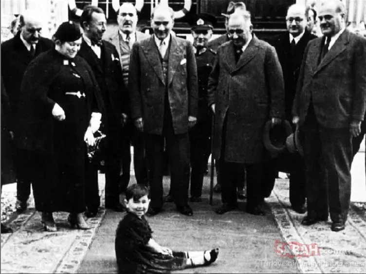 Mustafa Kemal Atatürk Cumhuriyet’in ilan edildiği günleri nasıl anlatıyor? | Yavuz Donat yazdı