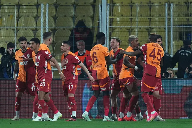 galatasarayi-bekleyen-tehlike-o-isimlerle-basi-dertte-1744236969542.jpg